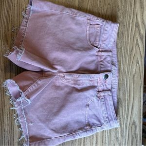 American Eagle Highest Rise Mom Shorts Women’s Size 8 Destroyed